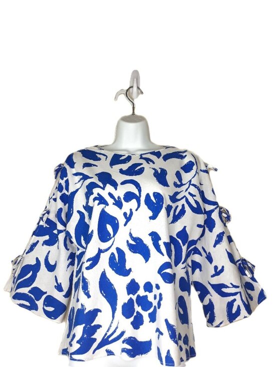 Calligraphie Tops - Anthropologie Calligraphie Boho Linen Blend Top Bell Sleeves Abstract